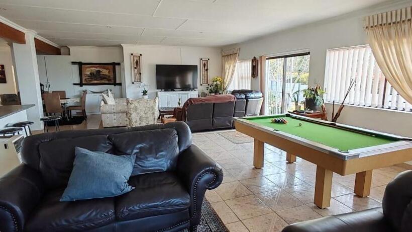 펜션 Derust Danabay Accomodation