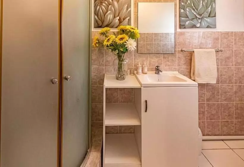 Majatalo Derust Danabay Accomodation