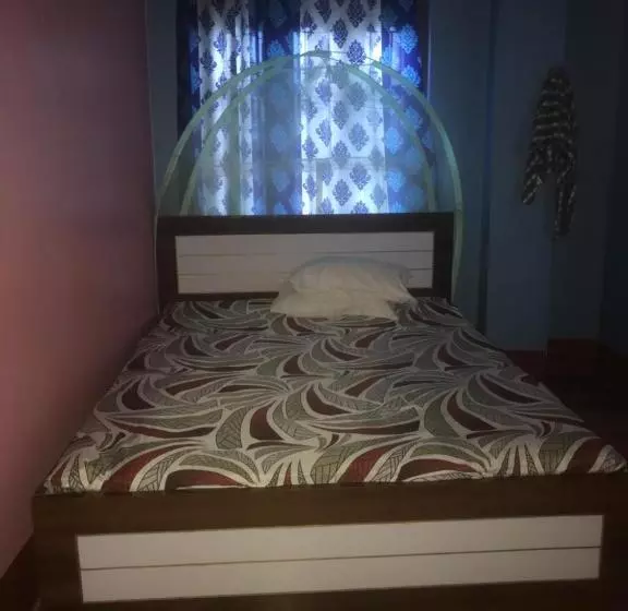 پانسیون Lunga Hotel And Lodge