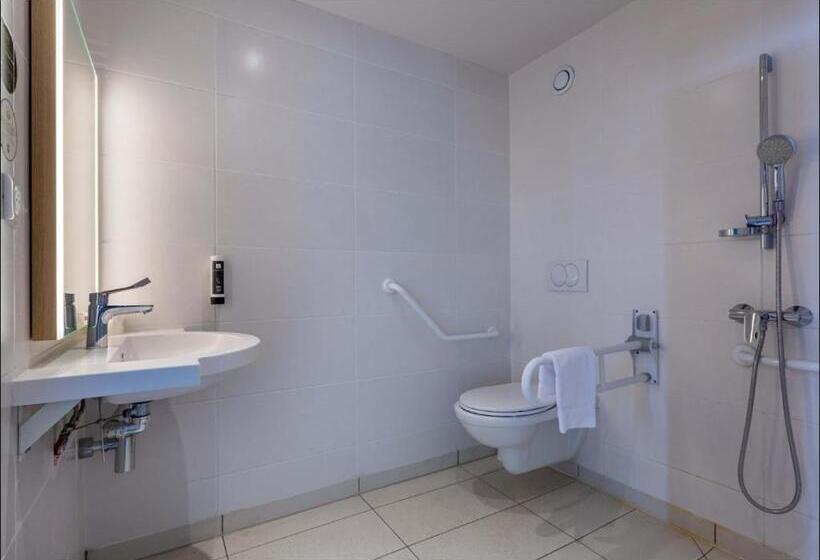 B&b Hotel Chartres Océane