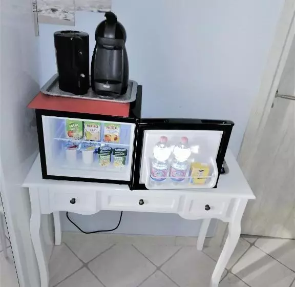ベッドアンドブレックファースト Albachiara Guest House