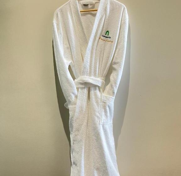 호텔 Campanile Paris Sud Saclay Gif Sur Yvette