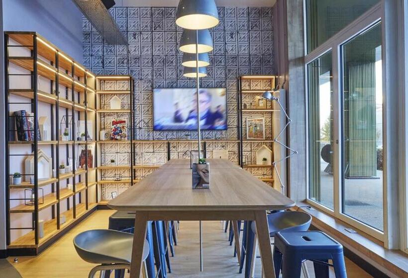 호텔 Campanile Paris Sud Saclay Gif Sur Yvette