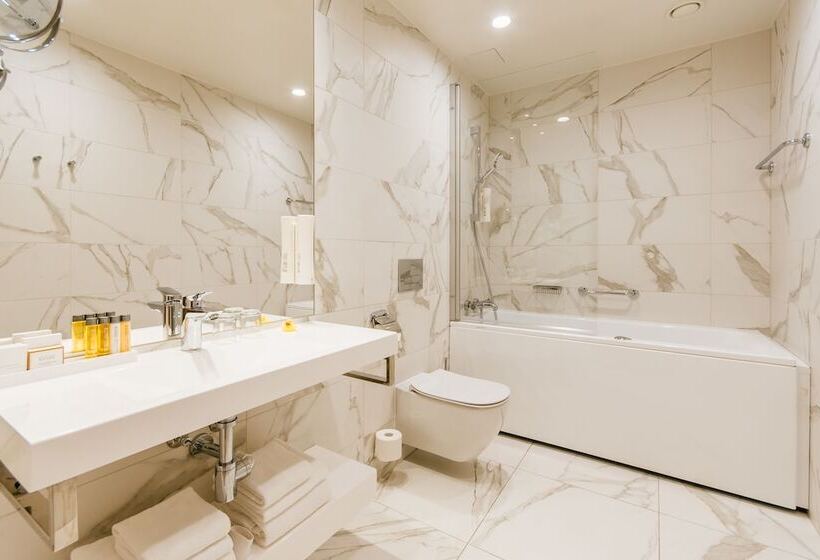 Centennial Nexus Hotel Tallinn