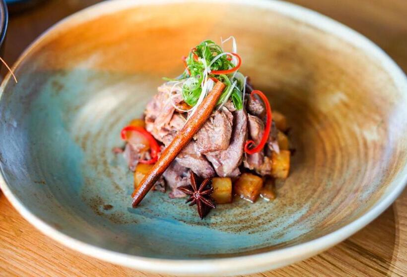 Hotelli Cross Vibe Pattaya Seaphere Formerly X2 Vibe Pattaya Seaphere