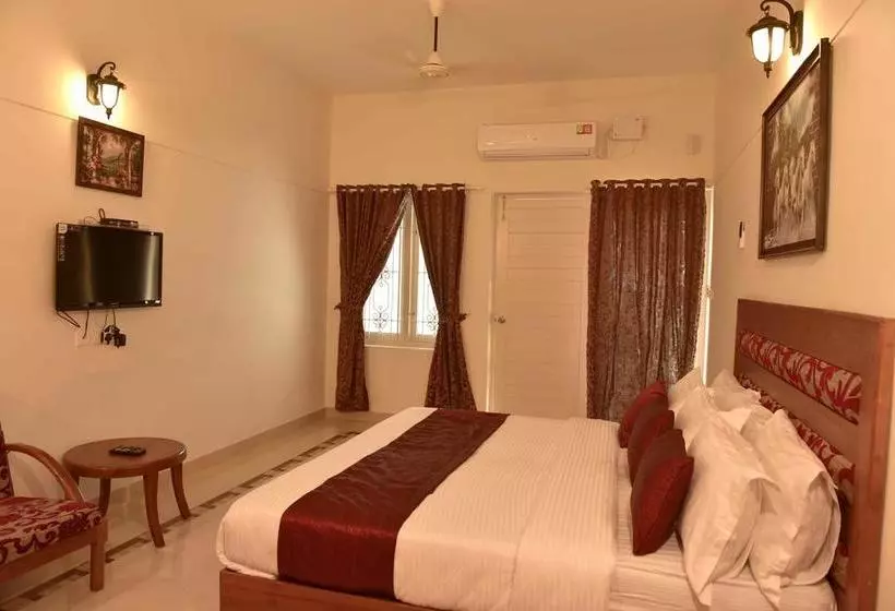 ホテル Oyo Rooms Kovalam Bypass