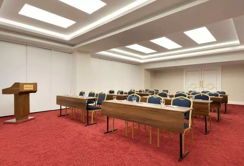 هتل Ramada By Wyndham Yalova