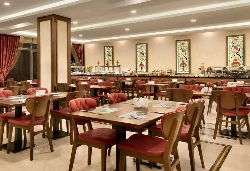 هتل Ramada By Wyndham Yalova