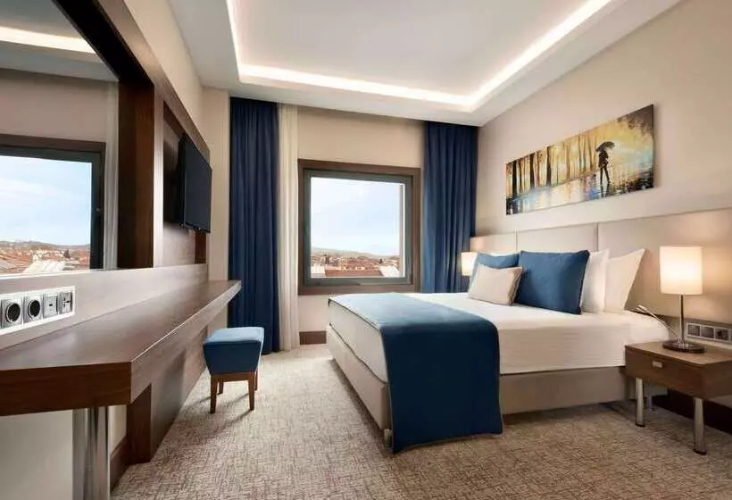 هتل Ramada By Wyndham Yalova