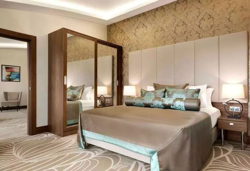 هتل Ramada By Wyndham Yalova