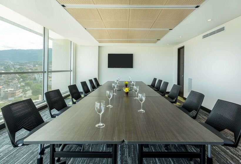 Sonesta Hotel Bucaramanga