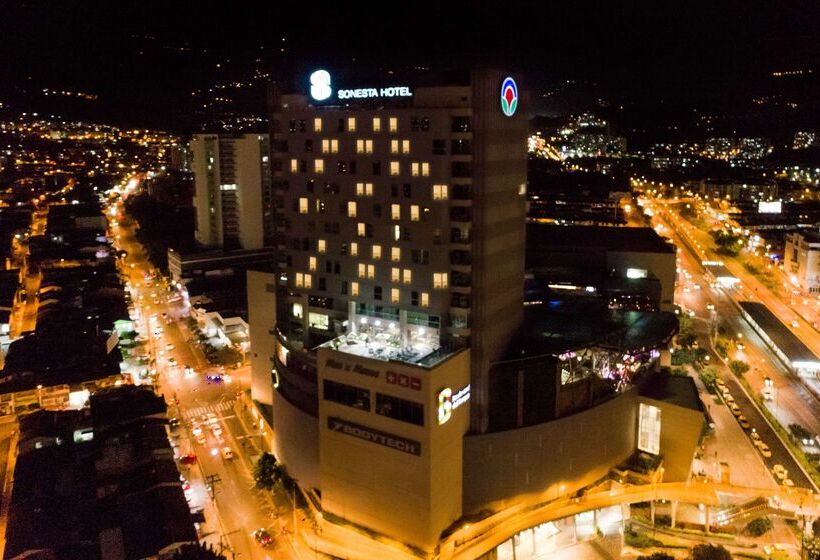 Sonesta Hotel Bucaramanga