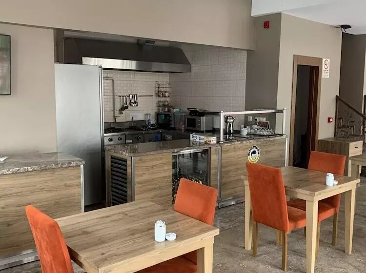 Otel Vona