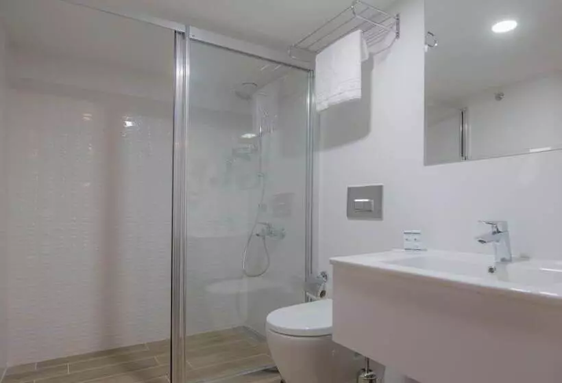 Otel Vona