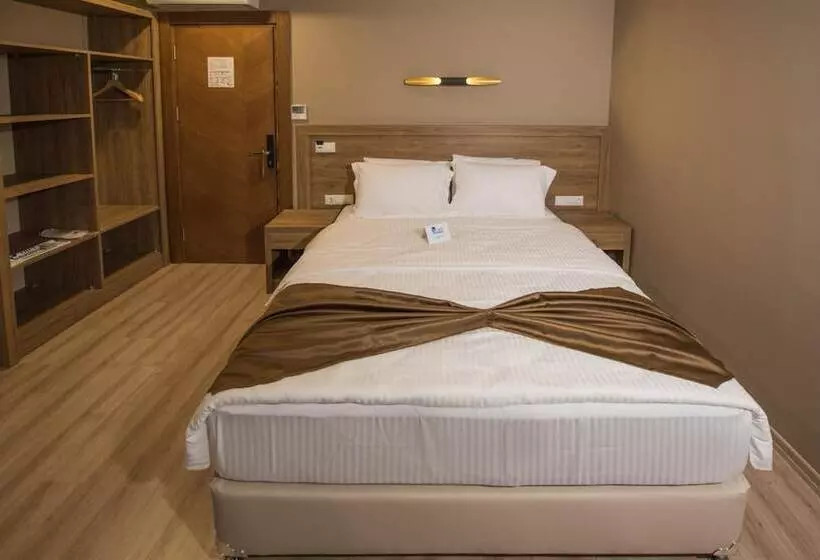 Otel Vona