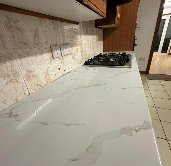 مبيت وإفطار Pete S Palace