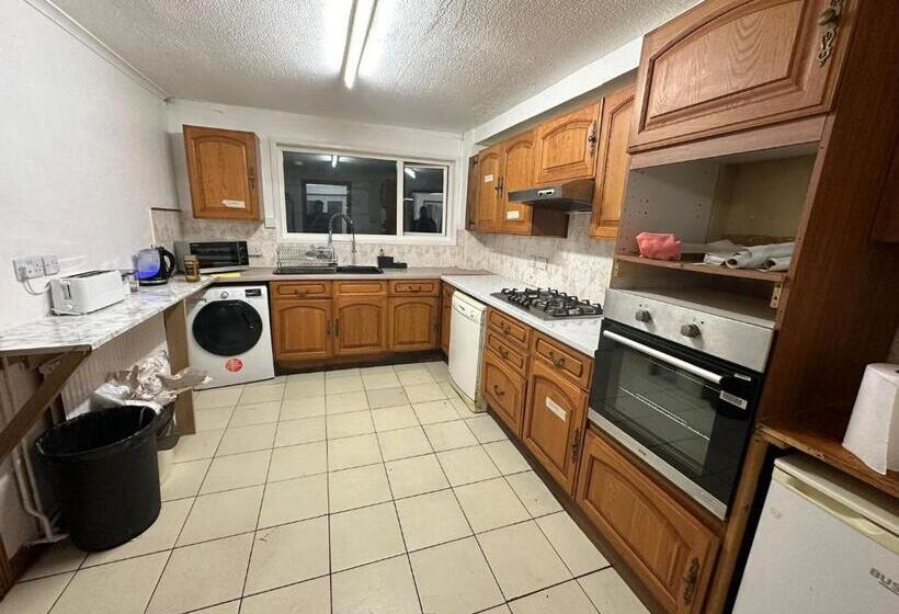 Bed and Breakfast Pete S Palace