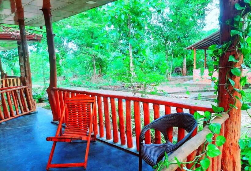 Hotelli Elephant S Joint