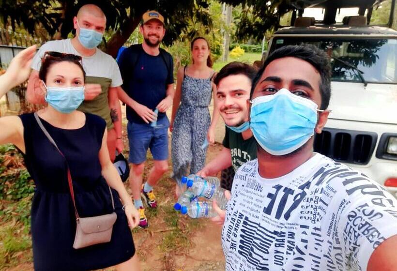 Hotelli Elephant S Joint