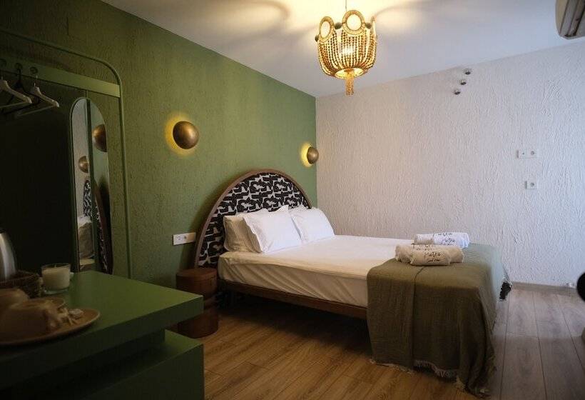 هتل Pietra Social House