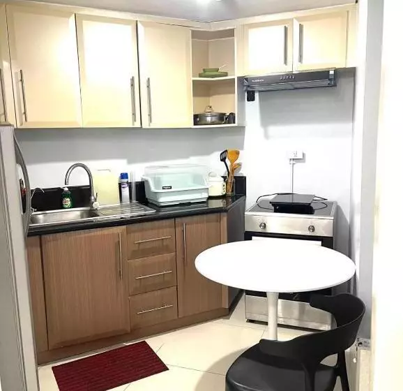 Newport Executive Villas Condo