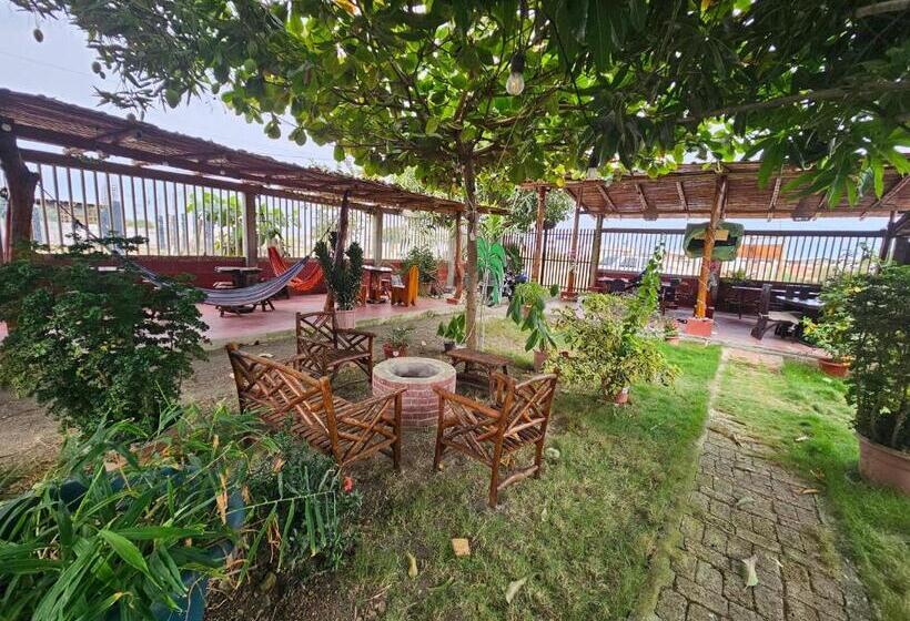 Pension Camping Hostel