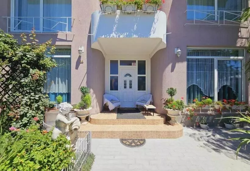 Pensió Casa Ana