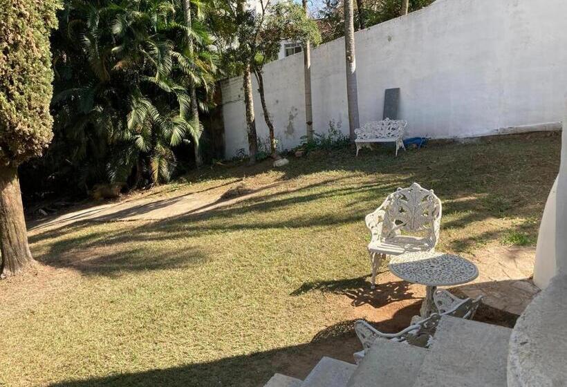 بنسيون Estudio 387 Sjbv