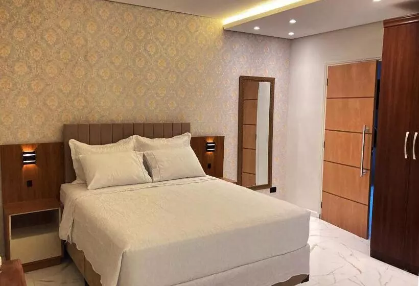 Majatalo Estudio 387 Sjbv