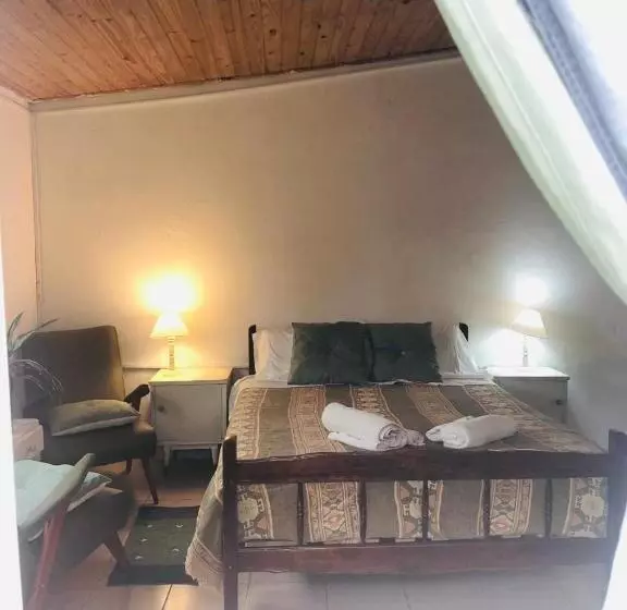 ペンション Hostel Che Camba