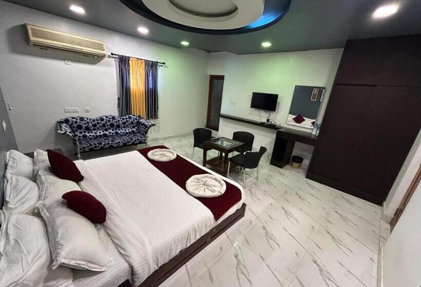 ペンション The Ocean Grand