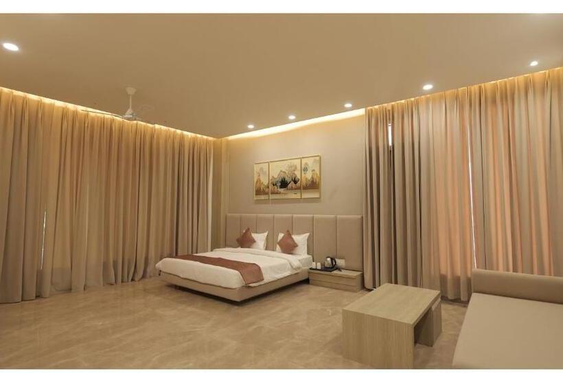 Курорт The Riverside Inn