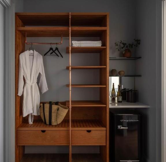 旅馆 Copper Vine Wine Pub & Inn