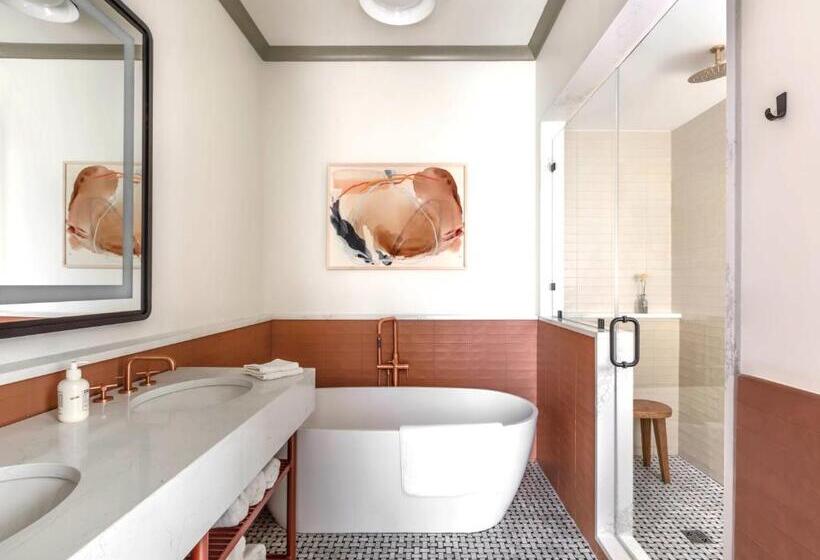 旅馆 Copper Vine Wine Pub & Inn