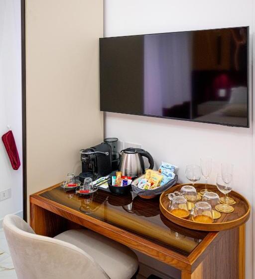 تختخواب و صبحانه Di Virgilio Suite Luxury