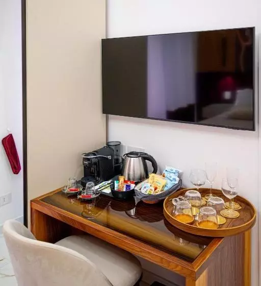 Aamiaismajoitus (B&B) Di Virgilio Suite Luxury