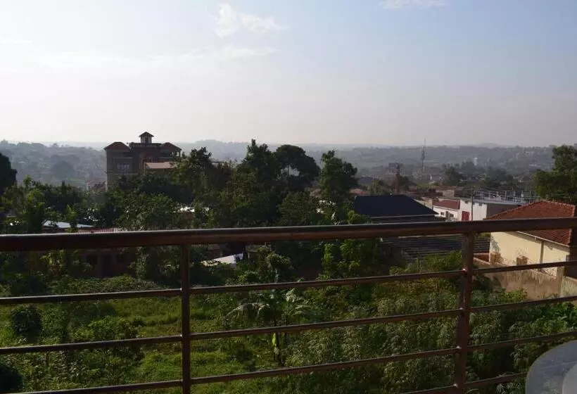 تختخواب و صبحانه Kyanja Luxury Suites