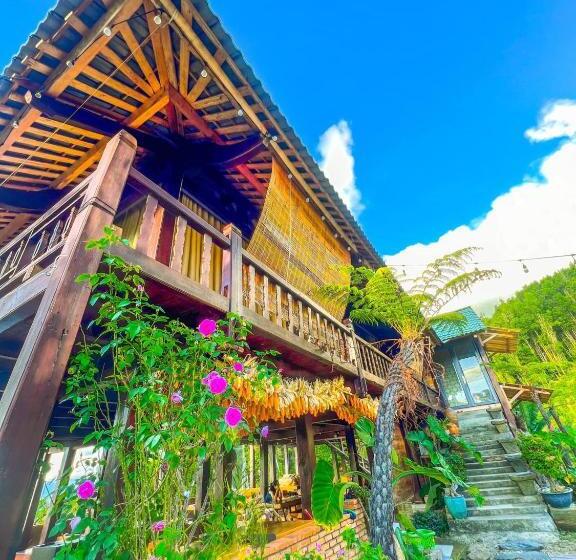 هتل Khánh Sơn Nhà Sàn Vùng Cao