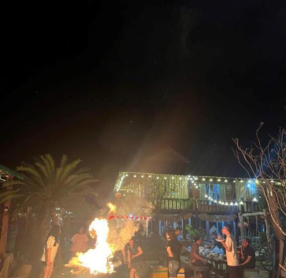 هتل Khánh Sơn Nhà Sàn Vùng Cao