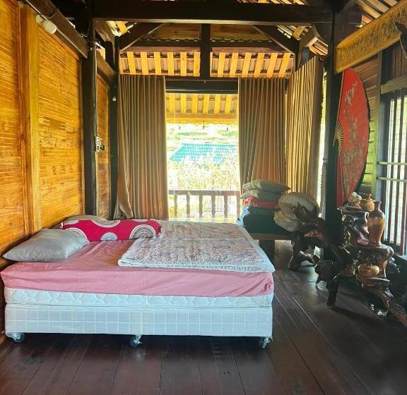 هتل Khánh Sơn Nhà Sàn Vùng Cao