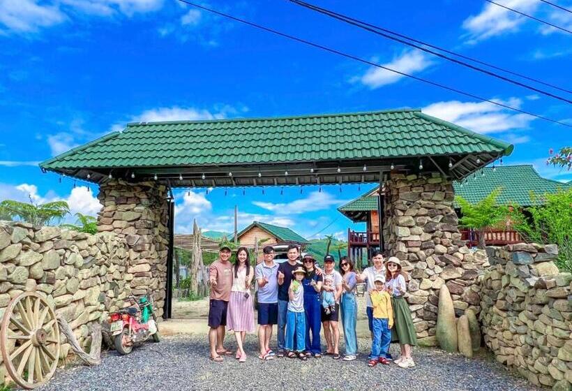 هتل Khánh Sơn Nhà Sàn Vùng Cao