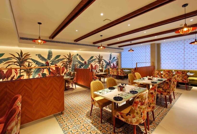 Hotel Park Residency Puthuppally