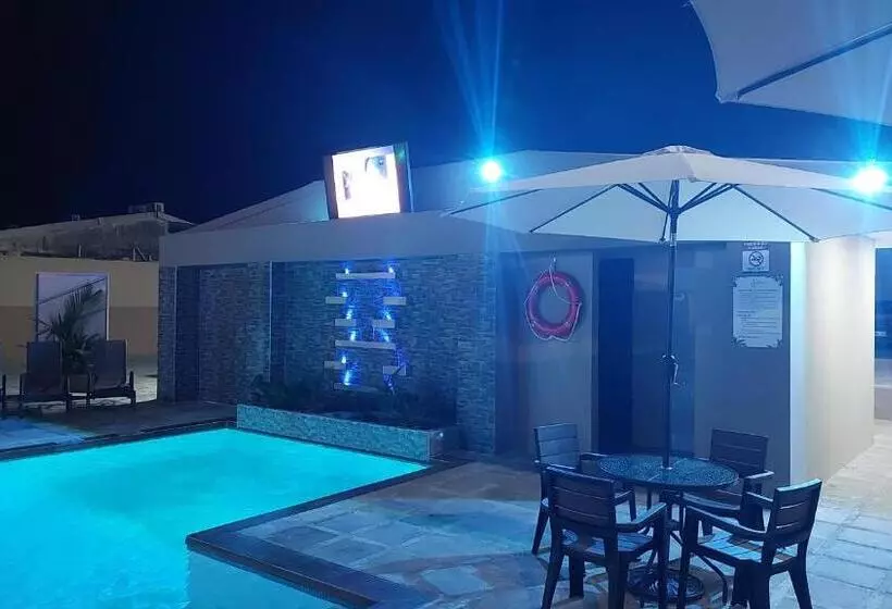 هتل Puerto Limón Cr