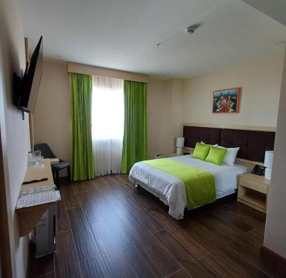 هتل Puerto Limón Cr