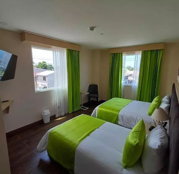 هتل Puerto Limón Cr