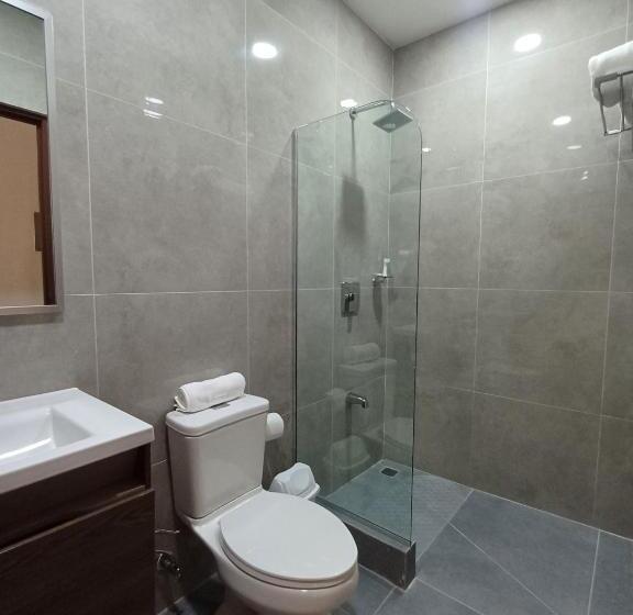 هتل Puerto Limón Cr