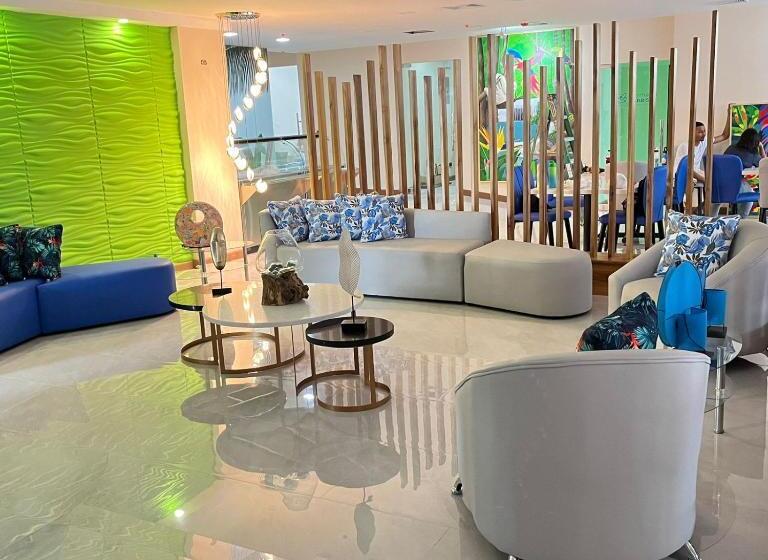 هتل Puerto Limón Cr