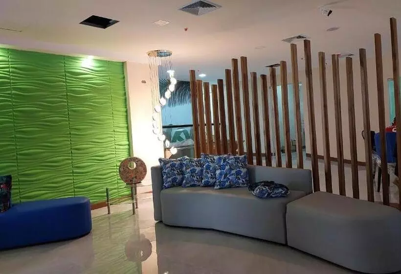 هتل Puerto Limón Cr