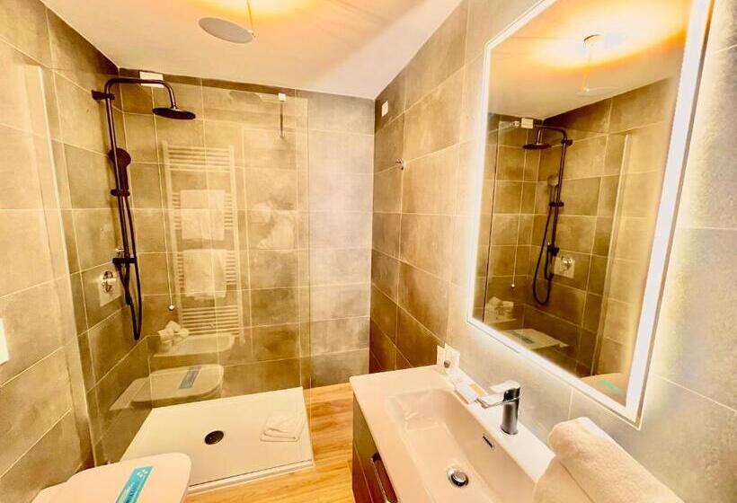 هتل Schiavon Beach Palace