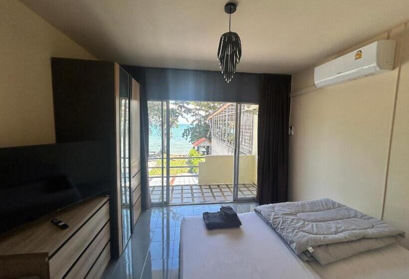 Krabi Greenday Hostel And Glamping